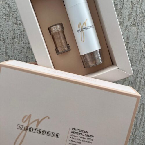 פודרת הגנה 50SPF - Protection Renewal Brush